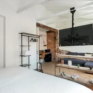 Good Vibe Homestay Bilbao