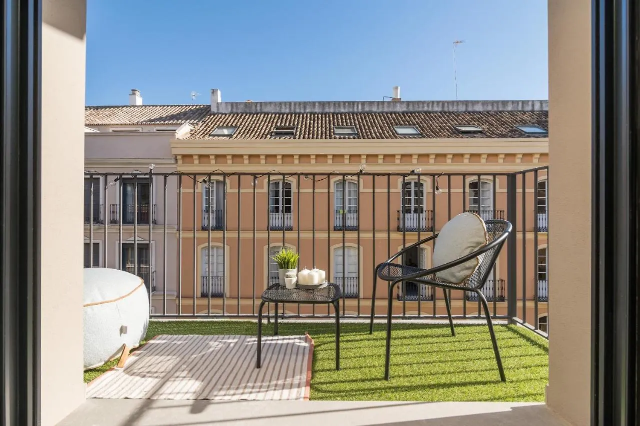 Victoria Suites 57 Малага